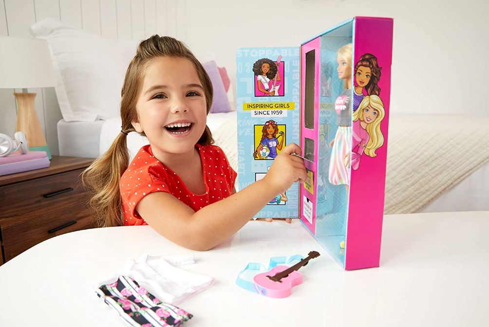 Khám phá những nghề nghiệp bí ẩn cùng hộp đồ chơi búp bê Barbie