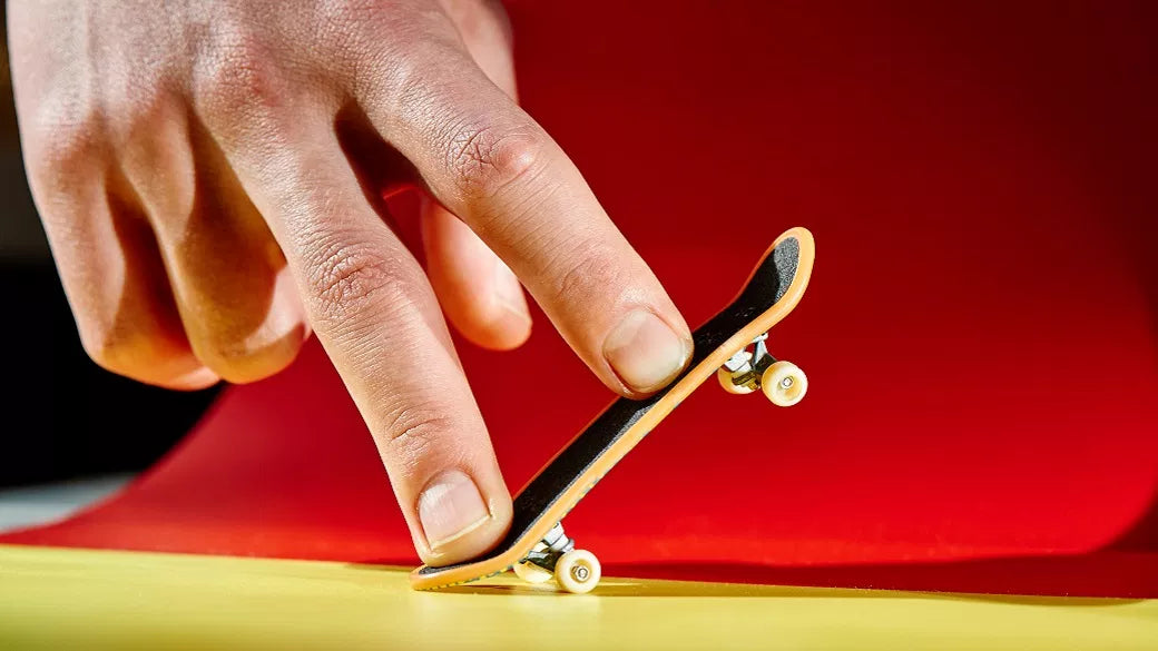 Tìm hiểu đồ chơi ván trượt tay Tech Deck đang "hot rần rần"