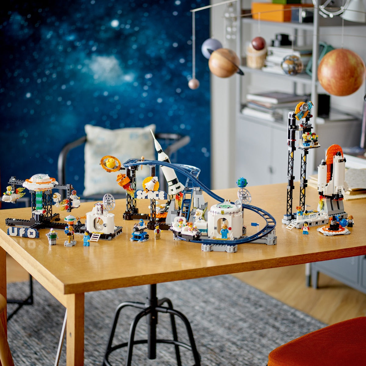 Đồ chơi lắp ráp Tàu lượn siêu tốc không gian LEGO CREATOR 31142