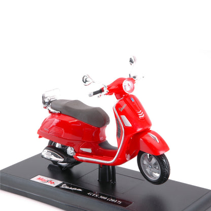 mo-hinh-xe-vespa-gts-300-2017-16889-mt39540-05