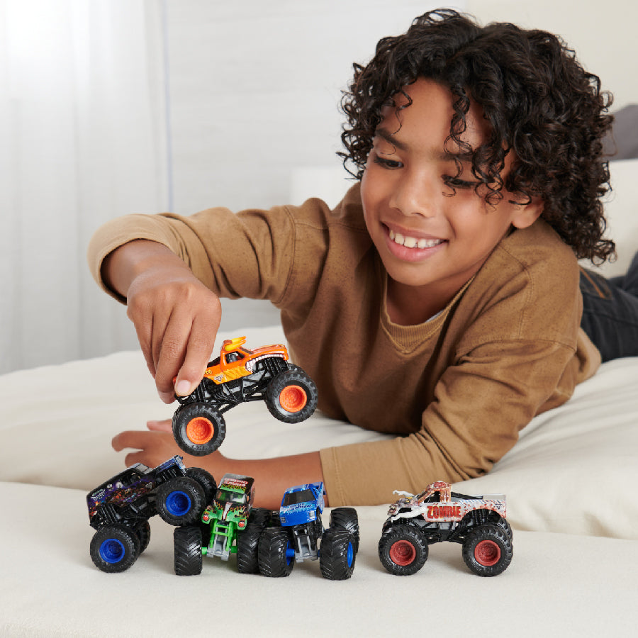 Combo of 5 Monster Jam vehicles MONSTER JAM 6067971