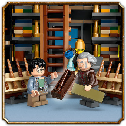 cua-hang-dua-phep-va-cua-hang-ao-choang-phep-thuat-lego-harry-potter-76439-06