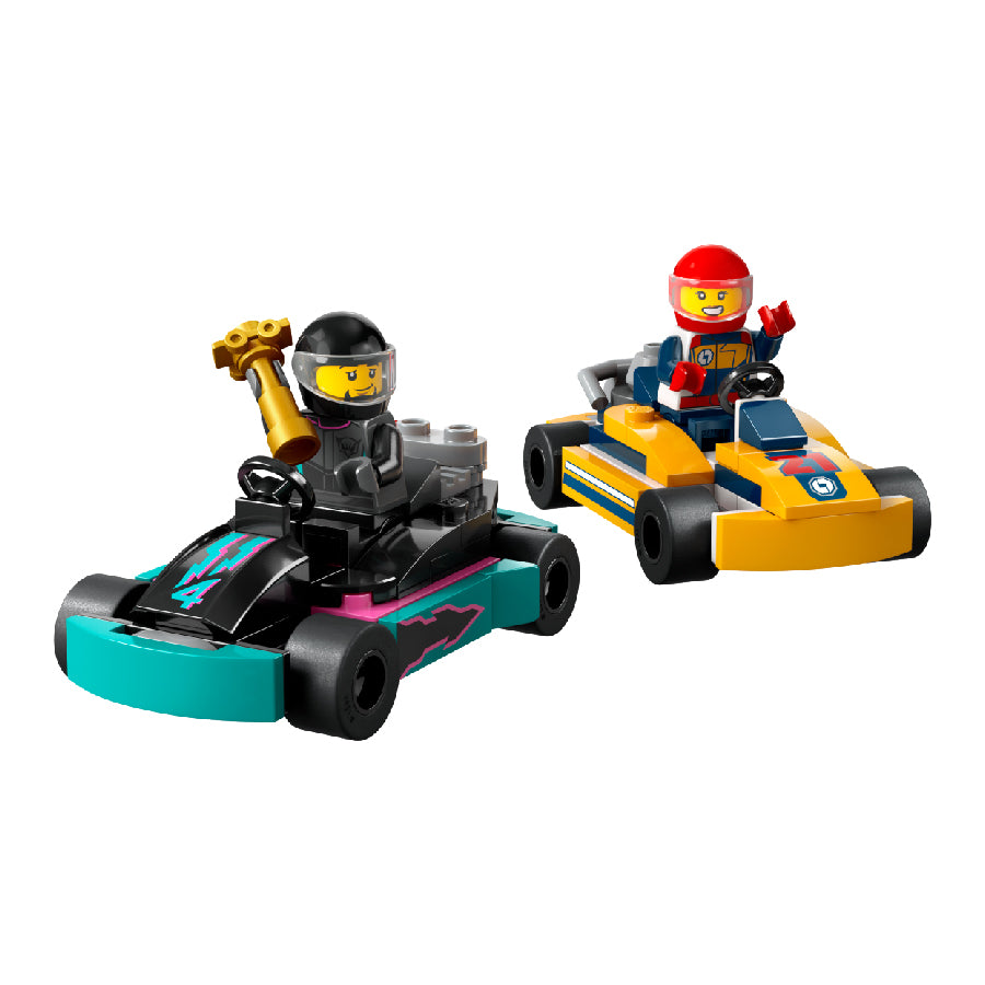 Assembling toy LEGO CITY 60400 Go-karts racing car duo