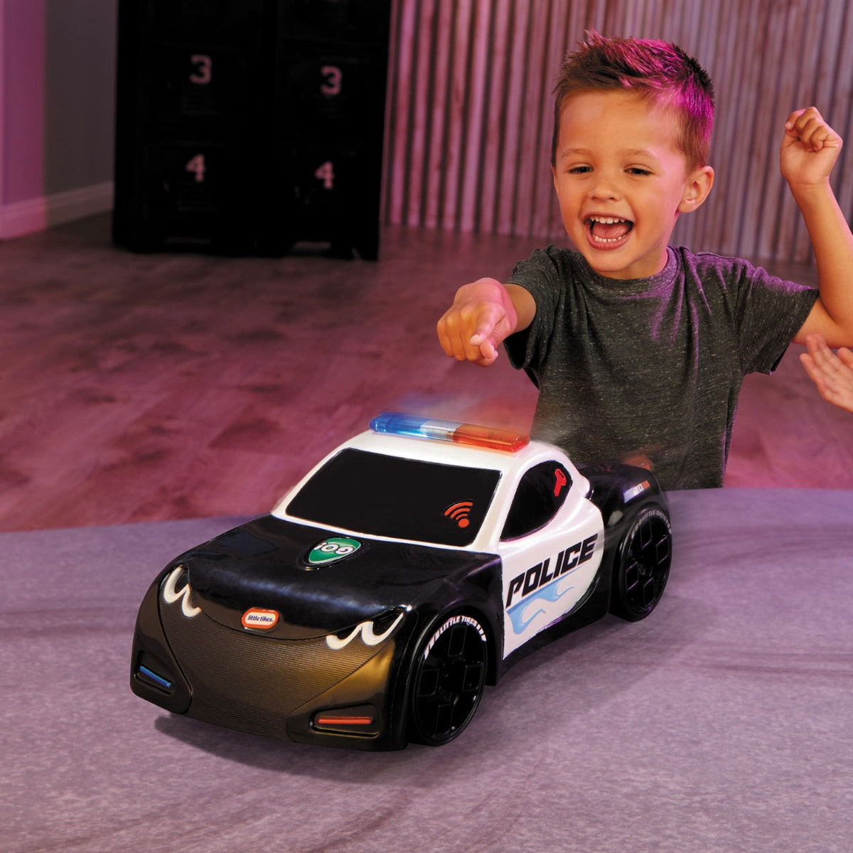 LITTLE TIKES 653308 touch-sensitive police car