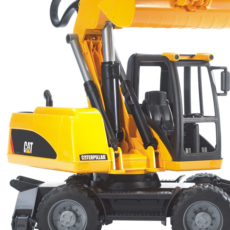 Đồ chơi mô hình tỷ lệ 1:16 xe xúc CAT bánh lốp BRUDER BRU02445