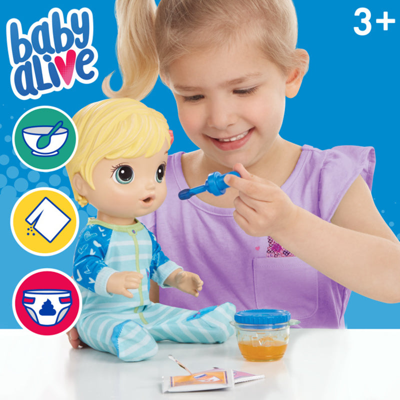 Bé Luna tập uống thuốc BABY ALIVE E6937