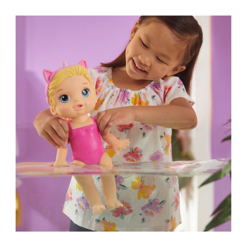 Beauty with baby Zoey BABY ALIVE F3564