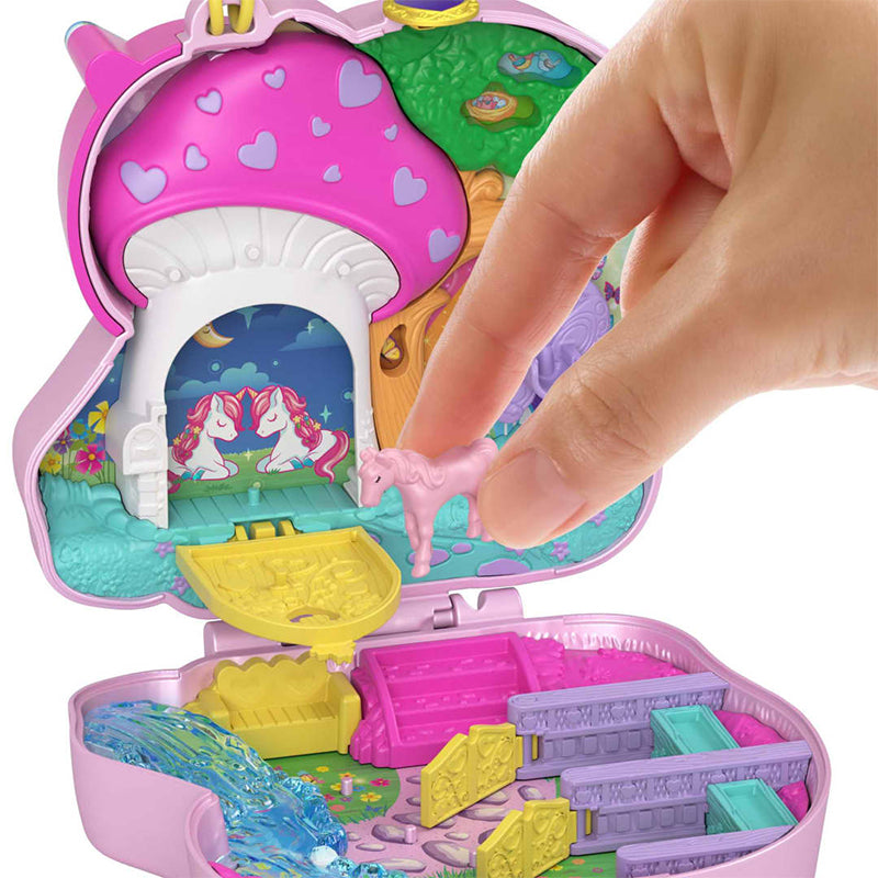 Polly Pocket and tea party with Unicorn POLLY POCKET FRY35